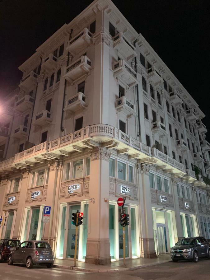 Berga Exclusive Suite 3 Bari Exterior photo